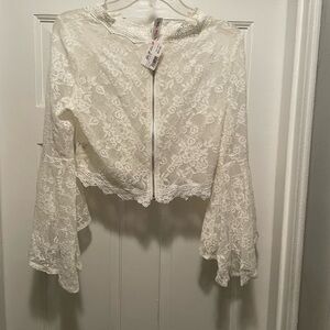 White Lace Long Sleeve Crop Top